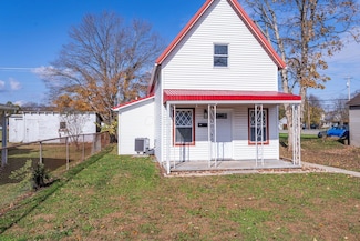 411 1st Ave, Waverly, OH 45690