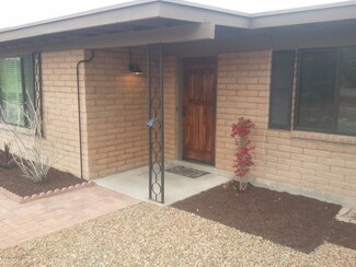 2252 S Calle Mesa Del Oso, Tucson, AZ 85748