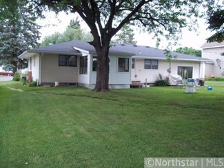 318 Market St E, Wabasha, MN 55981
