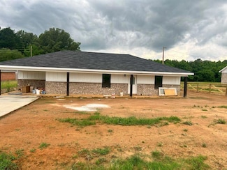 777 N Jefferson St, Houston, MS 38851