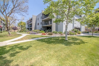 246 E Fern Ave Unit 204, Redlands, CA 92373