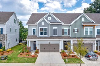 9021 Charles Francis Ln, Cornelius, NC 28031