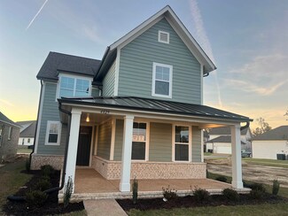4829 Lyla Ln, Collierville, TN 38017