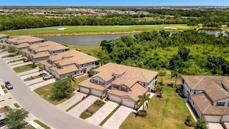 5843 Wake Forest Run Unit 104, Lakewood Ranch, FL 34211