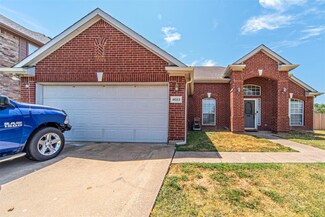 5023 Lost Creek, Grand Prairie, TX 75052