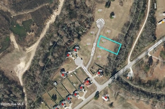 206 Lazy River, Jacksonville, NC 28540