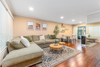 10317 Caminito Surabaya Unit 81, San Diego, CA 92131