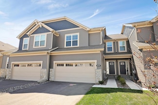 6743 Bluestem Way, Excelsior, MN 55331