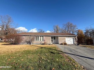 19 Jones Ave, Hudson Falls, NY 12839