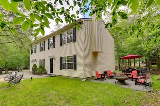1490 Waterfront Dr, Tobyhanna, PA 18466