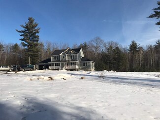 15 Peacock Hill Rd, Weare, NH 03281