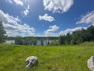 4402 County Road 152, International Falls, MN 56649