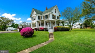 255 Yardley Ave, Levittown, PA 19054