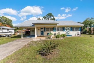 1705 Garrison Ave, Port Saint Joe, FL 32456