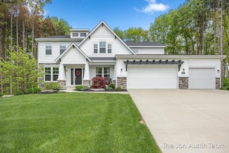 9012 N Wolven Ridge Ct, Rockford, MI 49341