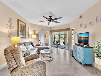 23156 Fountain Vw D View Unit D, Boca Raton, FL 33433