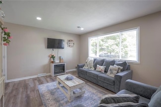 11224 Mckinley Ave, Kansas City, MO 64134