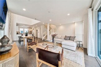 1675 Grand View, Costa Mesa, CA 92627