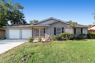 2861 Old Rd N, Farmers Branch, TX 75234