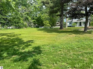 0 Ames St Unit 1935389, Elk Rapids, MI 49629