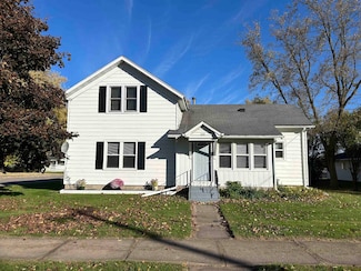 300 E Division St, Greenwood, WI 54437