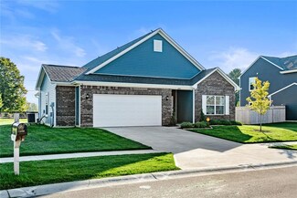 2743 Autumn Rd, Greenfield, IN 46229
