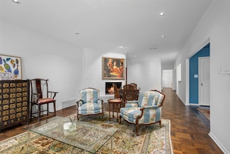 4716 Harley Ave, Fort Worth, TX 76107