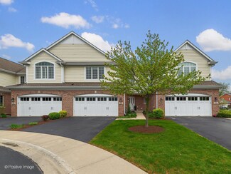 794 Parkview Ct, Glen Ellyn, IL 60137