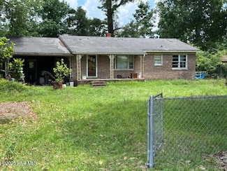 25441 Andrew Jackson Hwy E, Delco, NC 28436