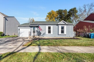 2676 Prairieview Ln, Aurora, IL 60502