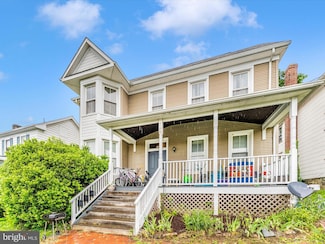 21 E A St, Brunswick, MD 21716