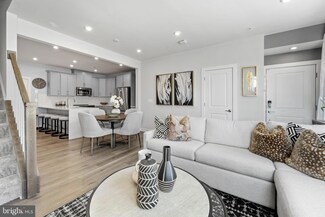 14112 Gypsum Loop, Chantilly, VA 20151