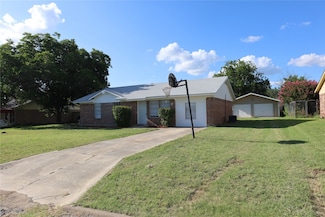 1223 Meadowbrook St, Ranger, TX 76470