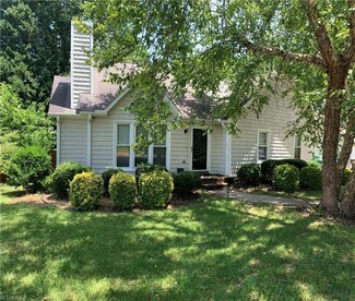 3402 Morris Farm Dr, Jamestown, NC 27282