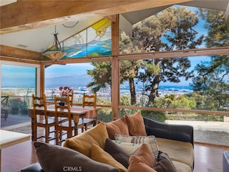 29897 Knoll View Dr, Rancho Palos Verdes, CA 90275