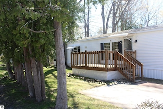 616 Driftwood, Elk Rapids, MI 49629