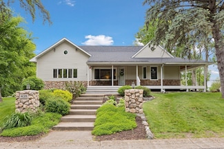 435 Burlington Rd, Saint Paul, MN 55119