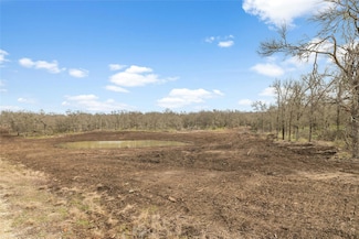 680 County Road 467, Webberville, TX 78621