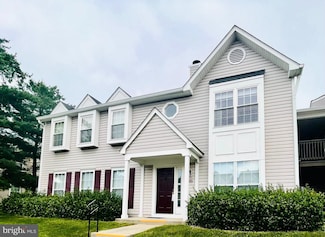7823 Harrowgate Cir Unit D, Springfield, VA 22152