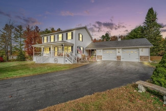 212 Ridge Rd, Peru, ME 04290