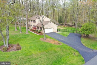 8401 Plum Creek Dr, Gaithersburg, MD 20882