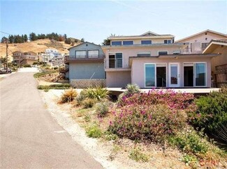 2605 Ocean Blvd, Cayucos, CA 93430