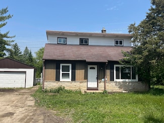 S87W22400 Forest Home Ave, Big Bend, WI 53103