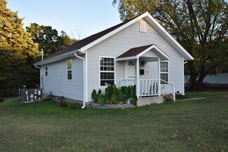 11 S Patterson Ave, Joplin, MO 64801
