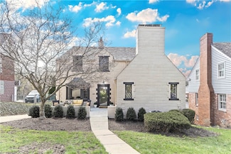 461 Jefferson Dr, Pittsburgh, PA 15228