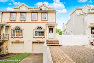 141 Shiel Ave, Staten Island, NY 10309