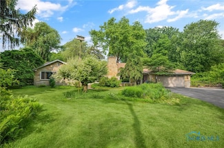 3737 Woodley Rd, Toledo, OH 43606