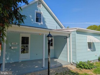 110 Sanford Ave, Hanover, PA 17331