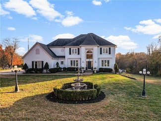 10125 W 149th Terrace, Overland Park, KS 66221