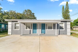 2202 Avenue N, Fort Pierce, FL 34950